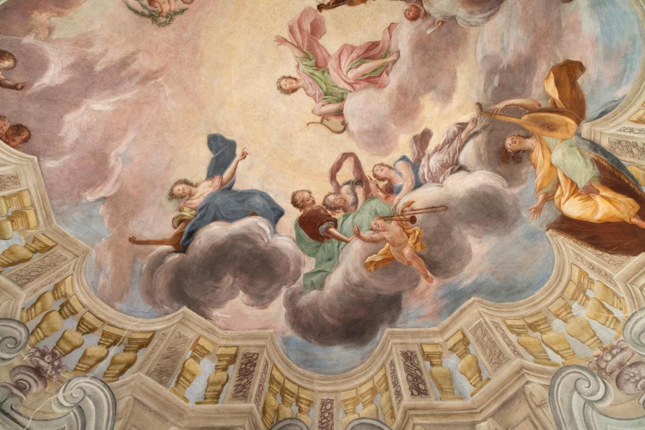 Cupola Rubatti Tornaforte: Apollo E Le Sue Muse Cuneo Exterior photo